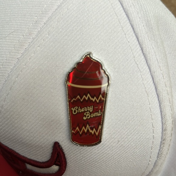 Chicago Bulls Adjustable Hat - Picture 4 of 4